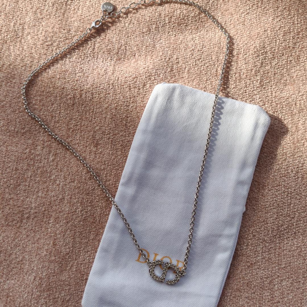 肌触りがいい petit DIOR CD メルカリ - シルバー ネックレス ストーン アクセサリー