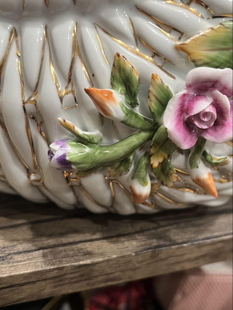 【送料込み】ROYALARDEN 陶器置物　インテリア　フラワーバスケット　カゴ