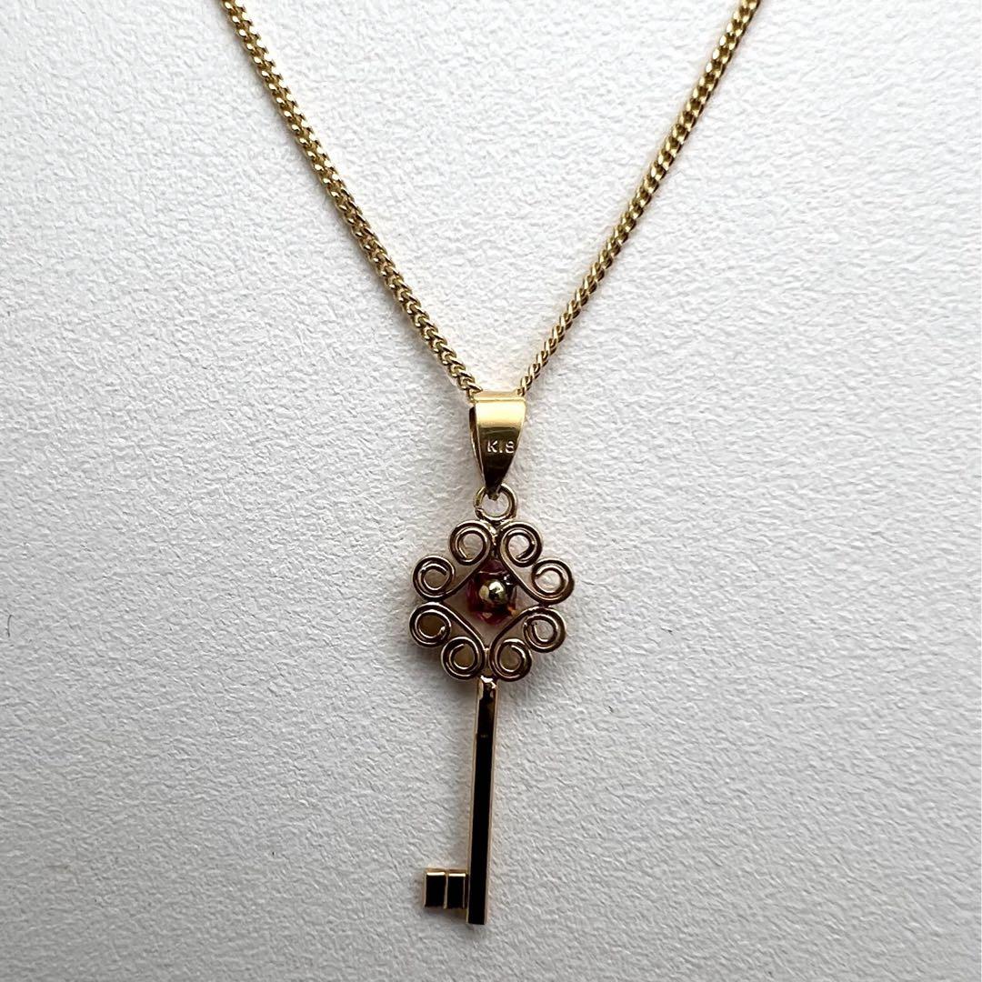 K18 ペンダント　鍵　ルビー　0.54 g