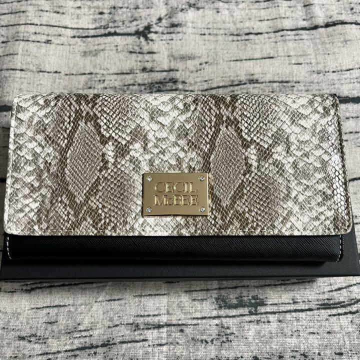 Cecil Mc Bee パイソン 長財布 二つ折り財布 メルカリ Cecil Mc Bee パイソン 長財布 二つ折り財布 メルカリ