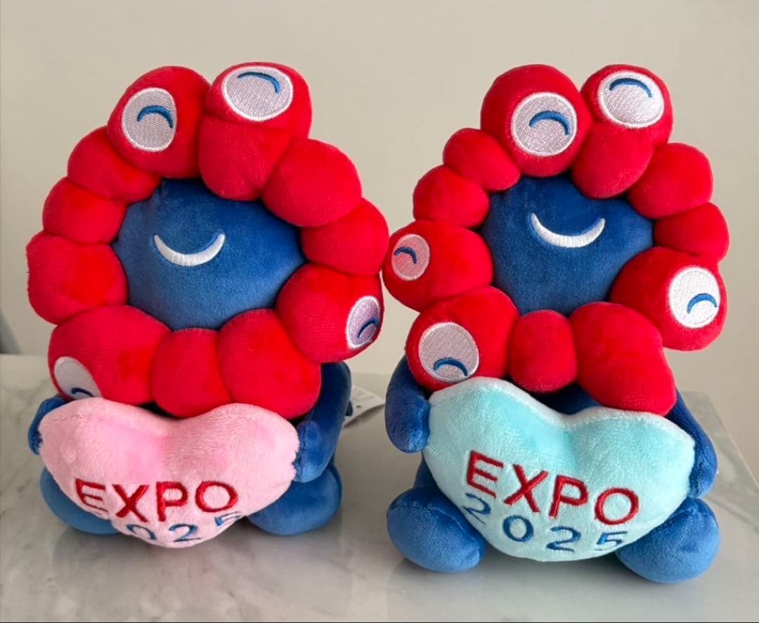 大阪万博 EXPO2025 ミャクミャクハートぬいぐるみペア