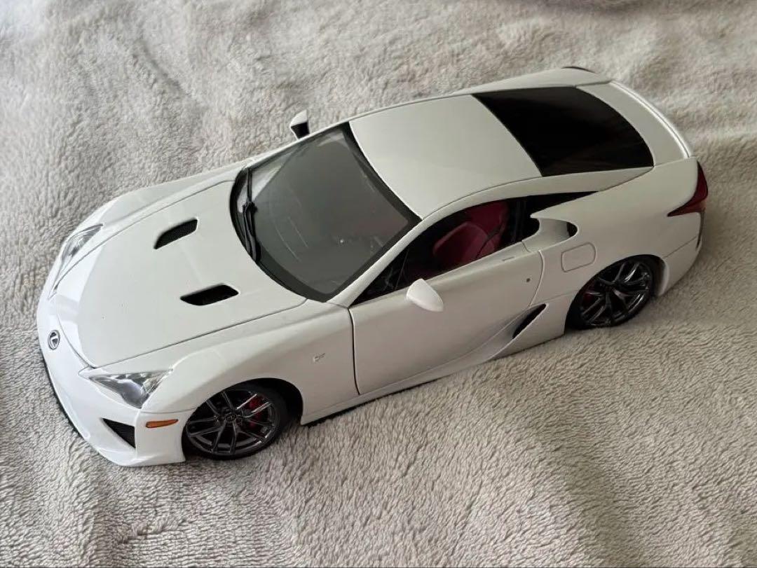 AUTOart オートアート LEXUS レクサス LFA 1/18