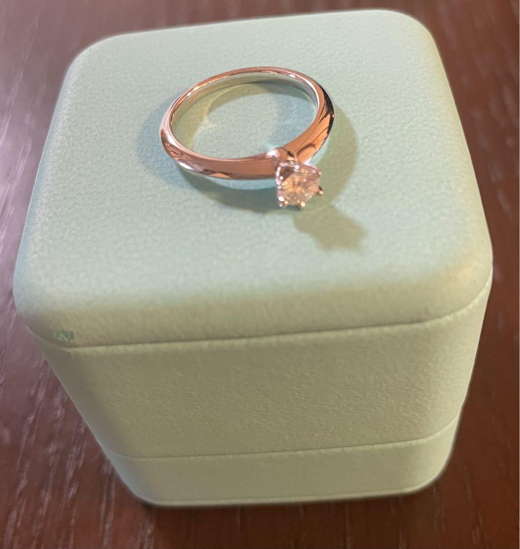 ティファニー　婚約指輪　9号