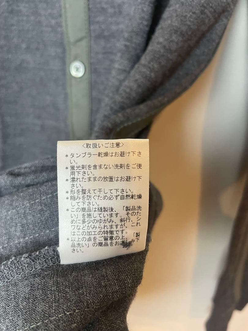 Happy” メリノウール クルーネックニット（162401805Z 極美品 ポールスミス メニーボタン クルーネックニット ドッキング M 日本製