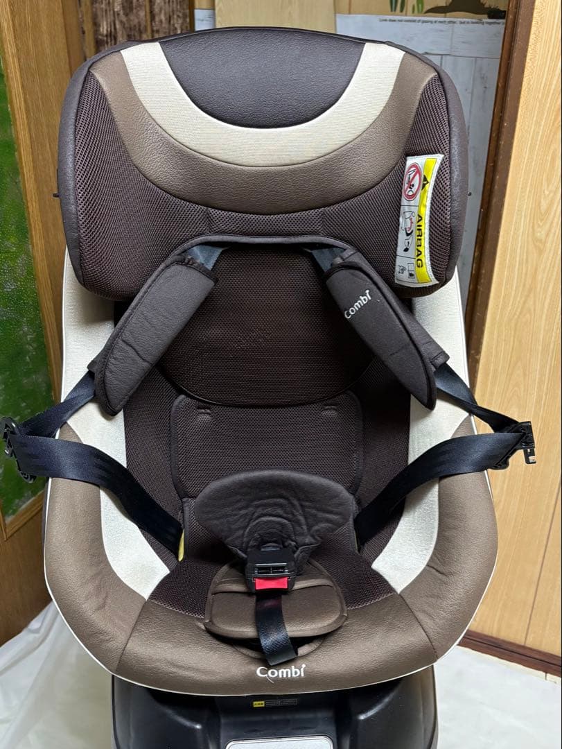 コンビ ネルーム エッグショック NC-470 チャイルドシート 新生児 超美品 コンビ ネルーム エッグショック NC-470 チャイルドシート 新生児 超美品