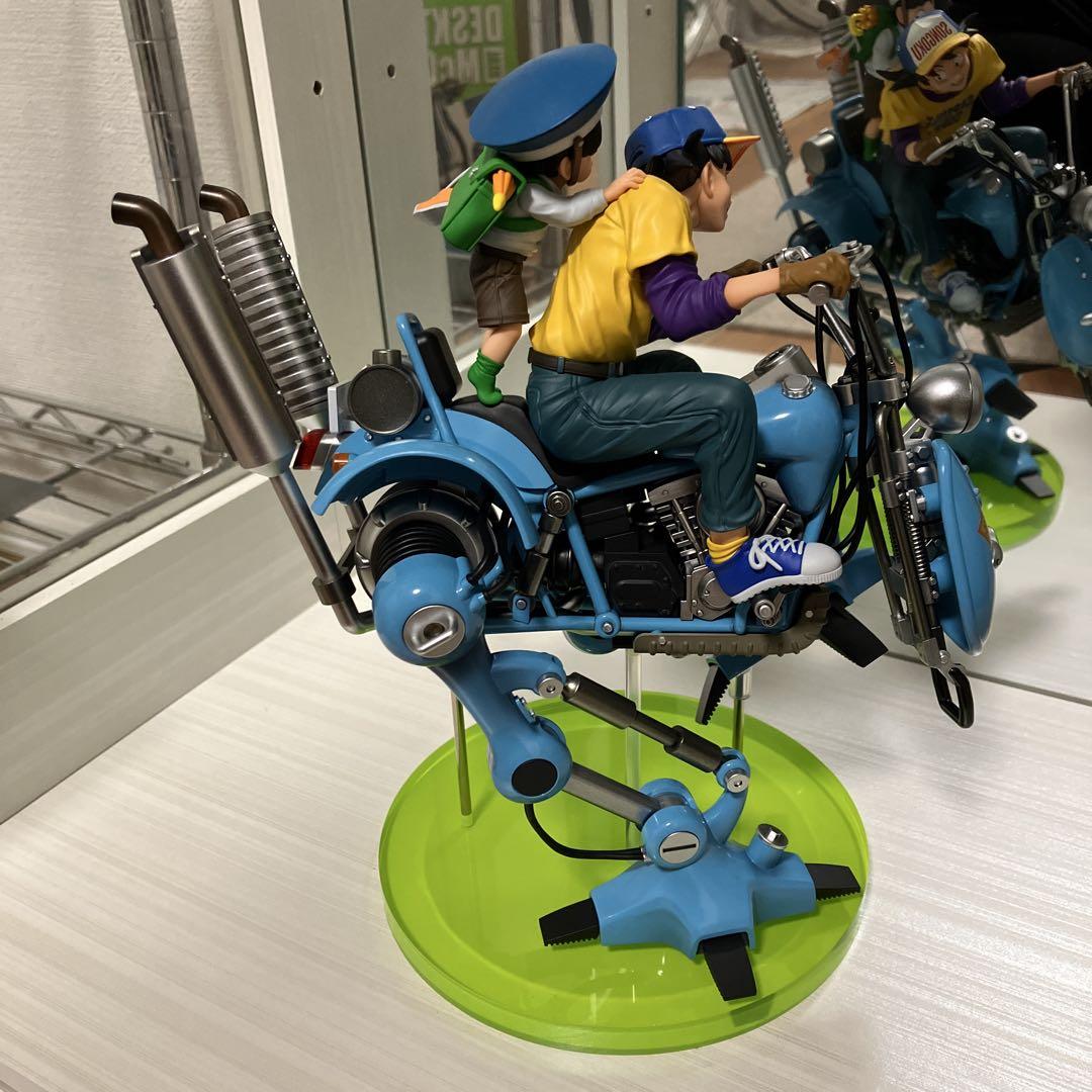 デスクトップリアルマッコイＥＸ　二足歩行ロボット　ドラゴンボール