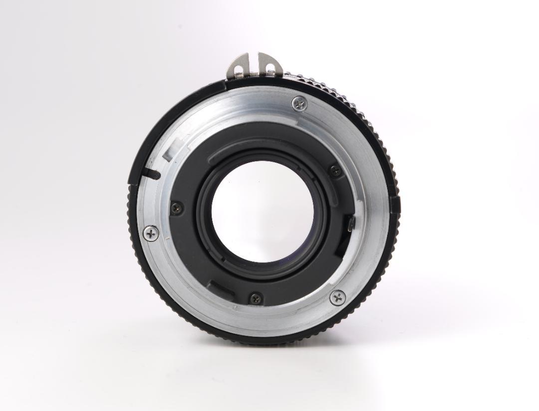 Nikon ニコンAis 35mm F2