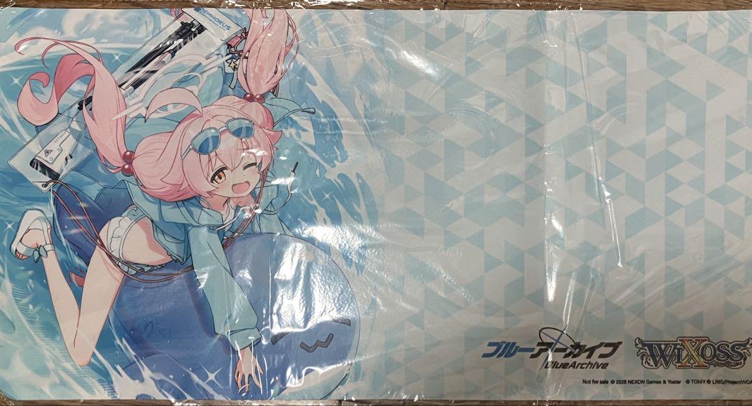 ウィクロス WIXOSS プレイマット 小鳥遊ホシノ(水着) ブルアカ