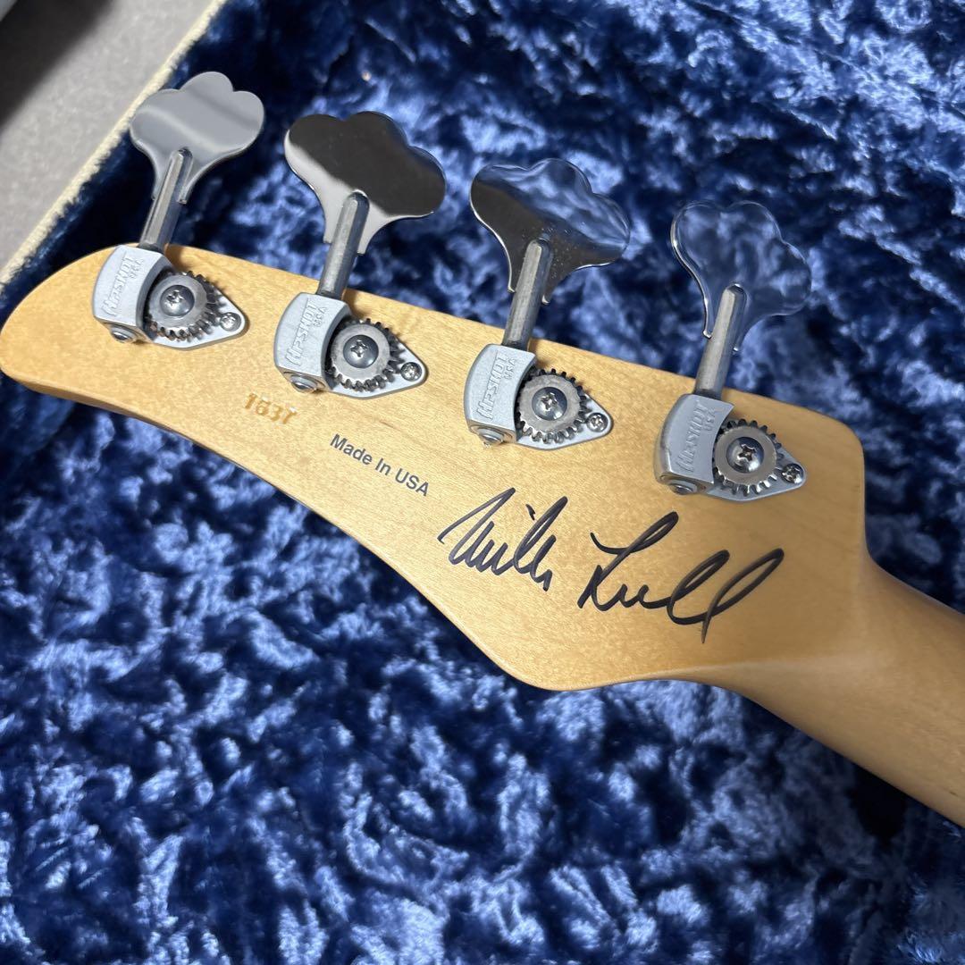 Mike Lull ジャズベース