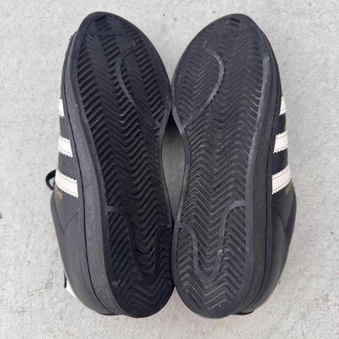 adidas アディダス SUPERSTAR スーパースター スニーカー　黒　白
