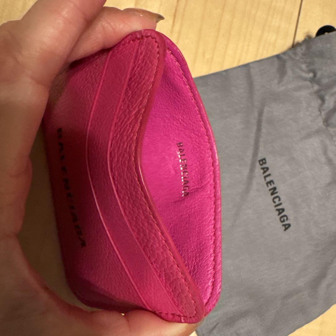 ★ BALENCIAGA