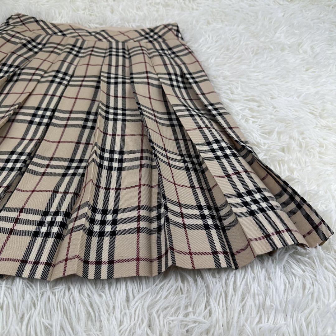 極美品 バーバリー BURBERRY LONDON ノバチェック柄 スカート