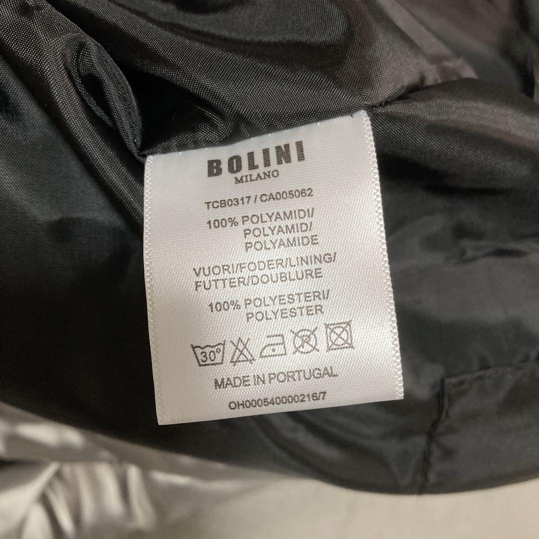 【美品】BOLINI 中綿ベスト ニューヨーク ヤンキース シルバー 50