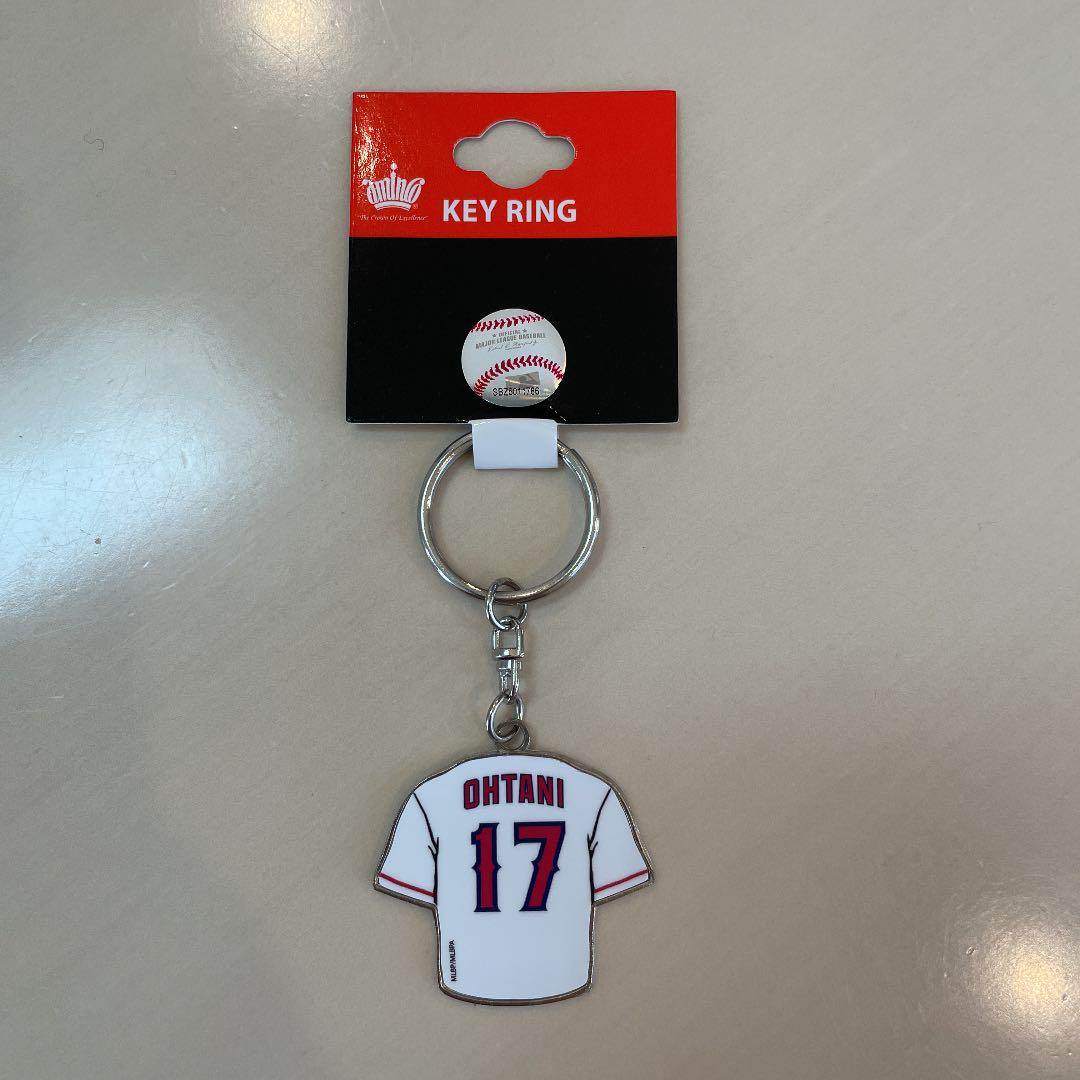 超レア商品! MLB 大谷翔平 キーホルダー 17番 - メルカリ 超レア商品! MLB 大谷翔平 キーホルダー 17番 - メルカリ