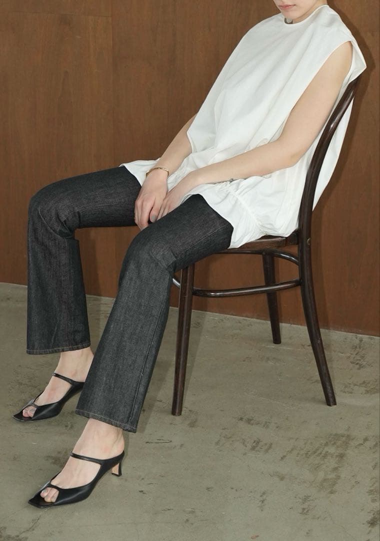 CLANE HIP HANG DENIM PANTS