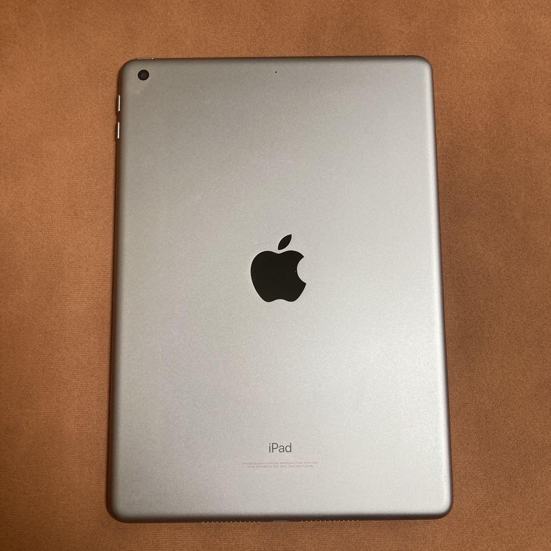 460 電池良好☆比較的美品☆iPad6 第6世代 32GB WIFIモデル☆