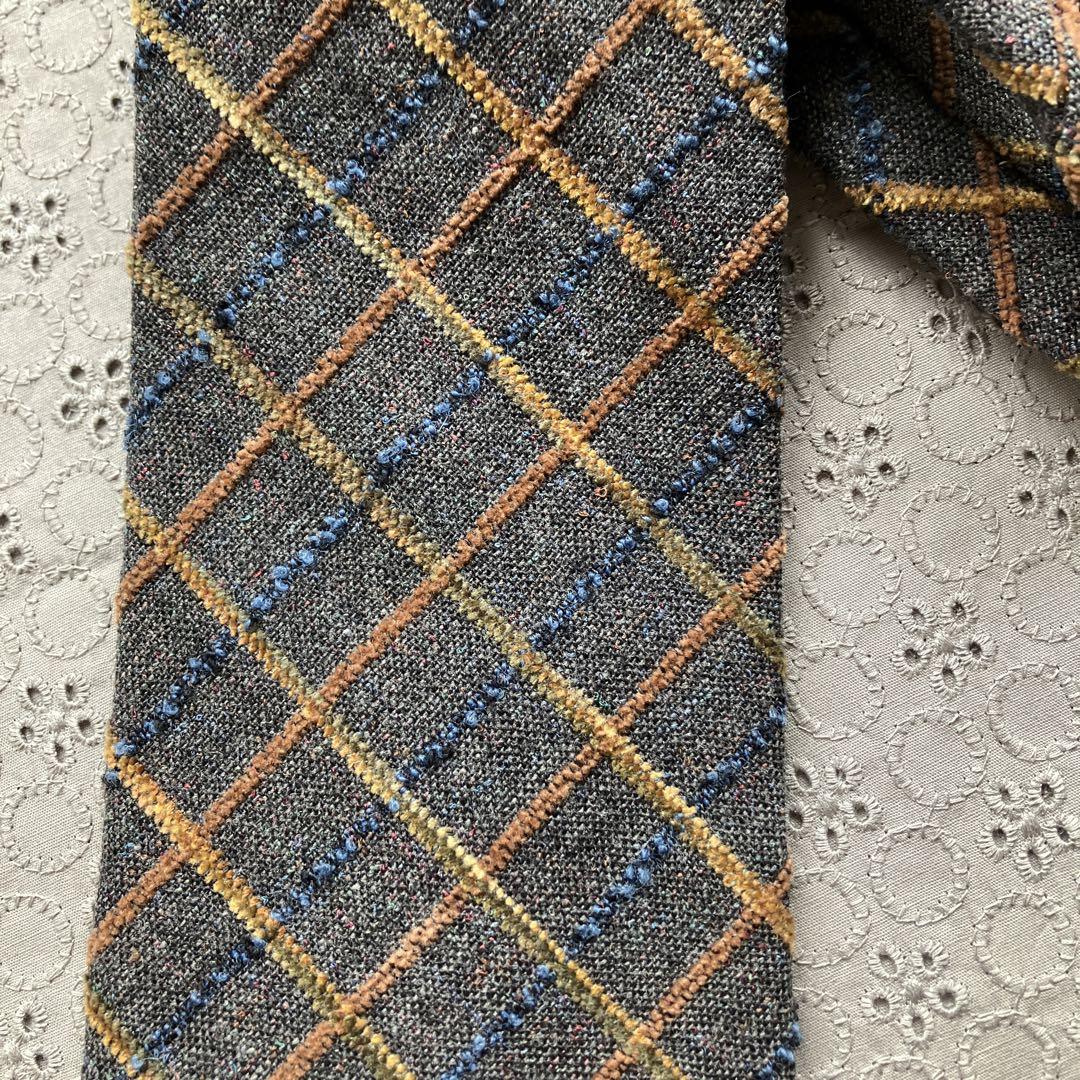 美品Ermenegildo Zegna ウールネクタイ