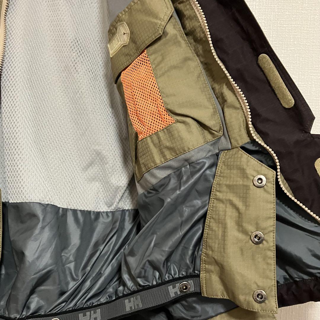 used♡HELLY HANSEN スノーウェア　上下セット