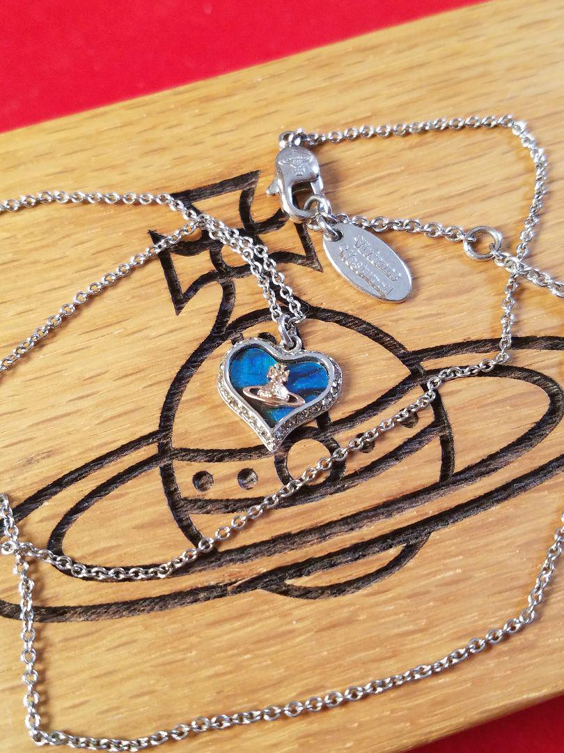 vivienne westwood オーブペトラハートネックレス