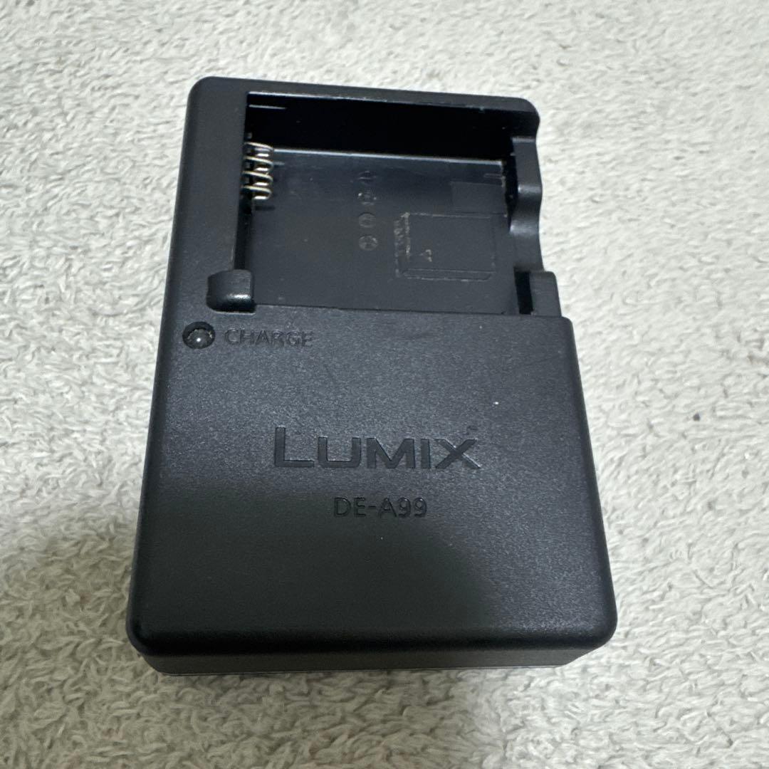 Panasonic DMC-GF6 ホワイト ミラーレスカメラ Panasonic DMC-GF6 ホワイト ミラーレスカメラ