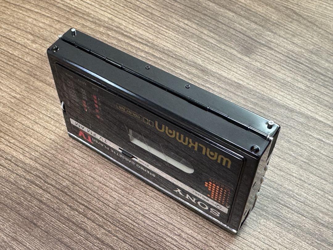整備済｜SONY WALKMAN WM-F30 薄型ウォークマン ラジオ 高音質 整備済｜SONY WALKMAN WM-F30 薄型ウォークマン ラジオ 高音質