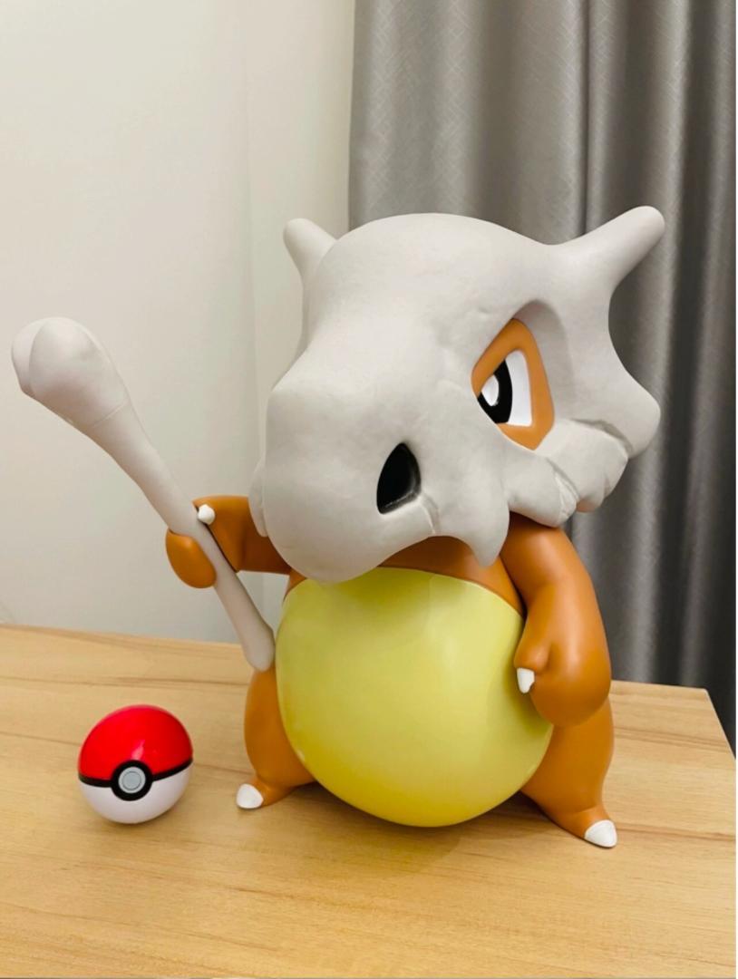 カラカラ フィギュア モンスターボール付き 約40cm