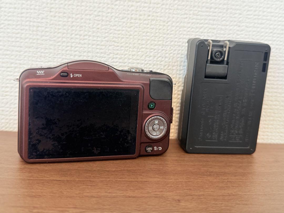 ルミックス　LUMIX DMC-GF3 デジカメ　デジタルカメラ　ミラーレス