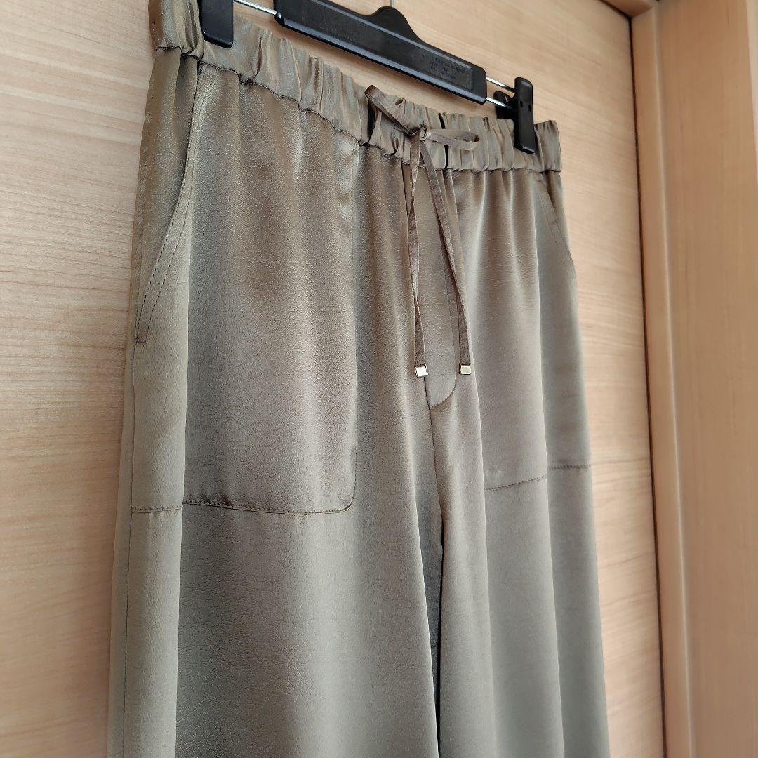 サテン ワイドパンツ