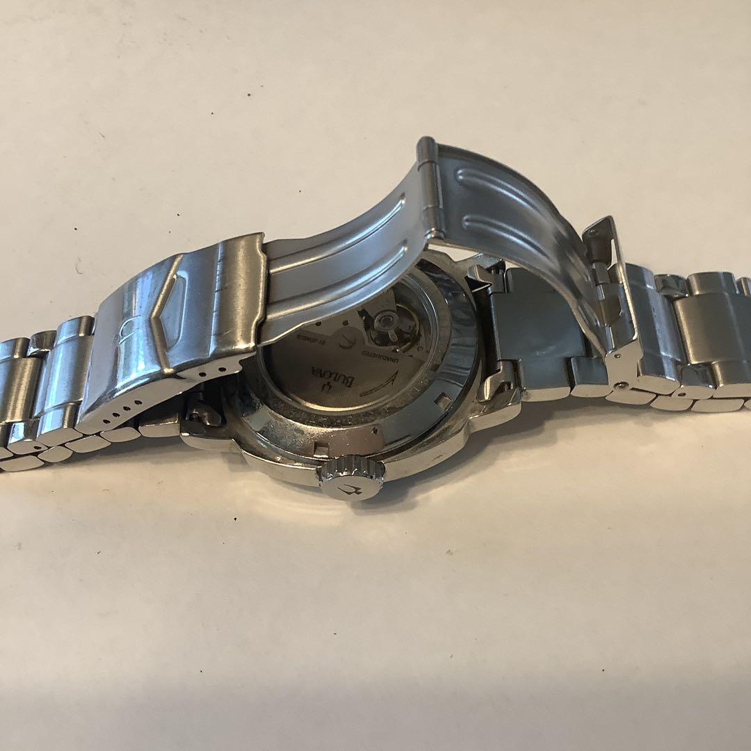 Bulova 自動巻き腕時計 10 ATM 黒文字盤