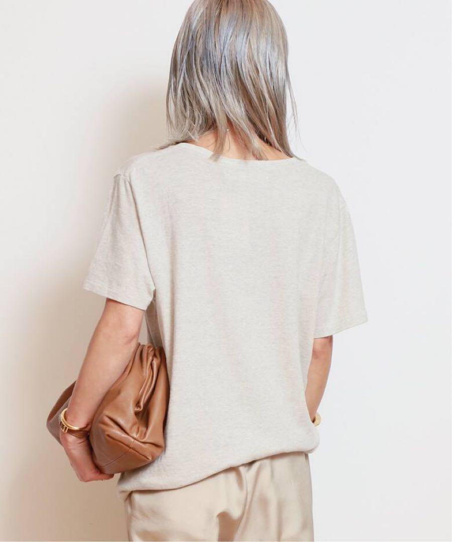 REMI RELIEF/レミレリーフ MIAHI Tシャツ