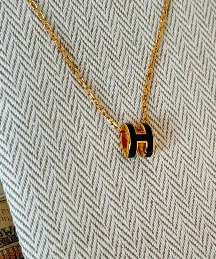 Hermès H mini ネックレス