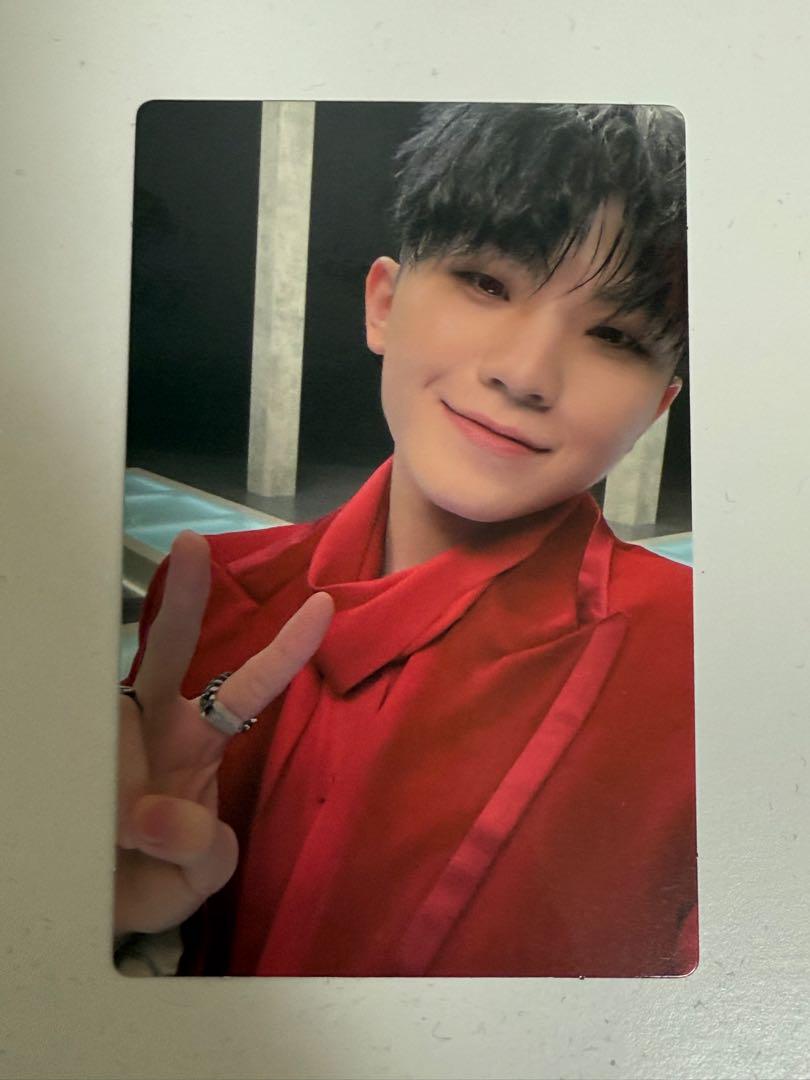 SEVENTEEN ウジ Ruby セルカ トレカ 42番 seventeen woozi ruby トレカ 42番 - メルカリ