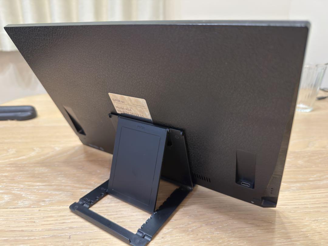 14インチモバイルディスプレイ