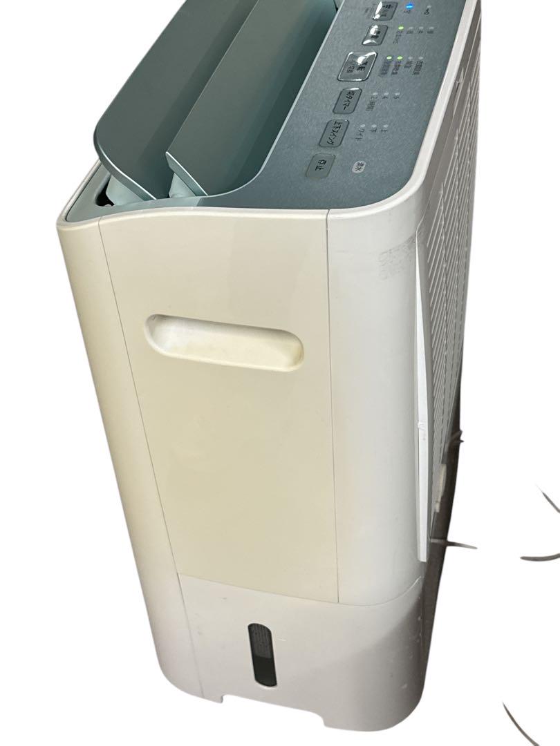 SHARP 空気清浄除湿機　CV-DF100-W
