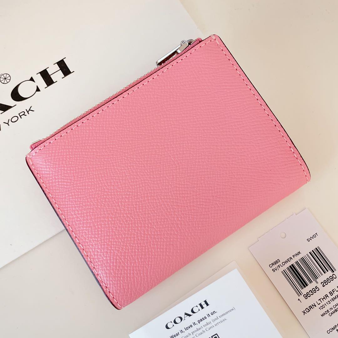 【特別セール品】 COACH メルカリ - 二つ折り財布 フラワーピンク 折り財布 コーチ 小物