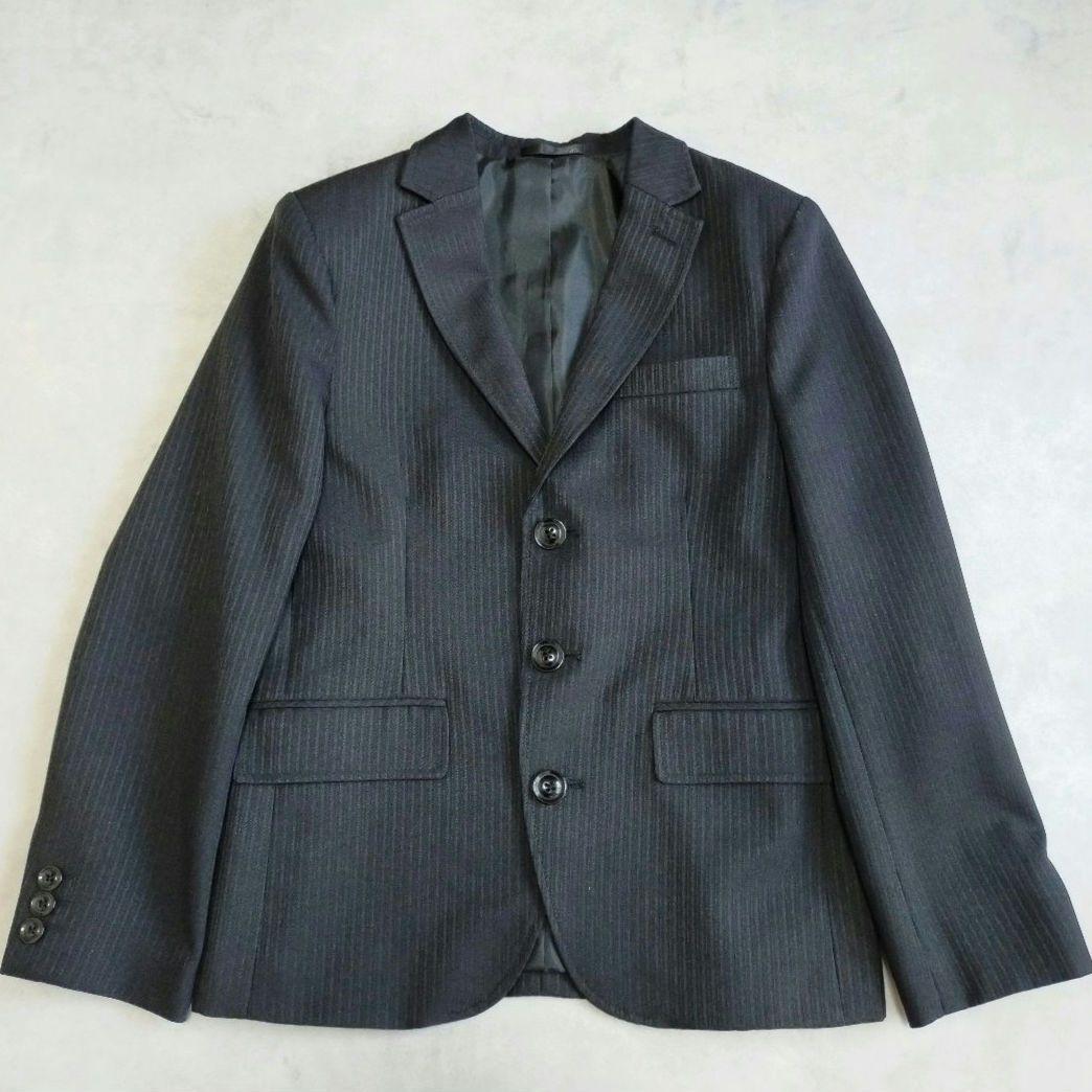 完品✨男子フォーマルスーツ　140 　セットアップ　黒×ブルー　式典　卒業　入学