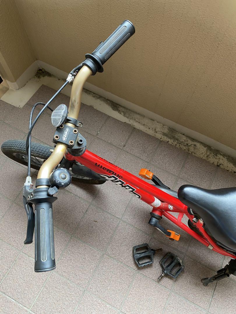 キックバイクとキッズ自転車の1台2役のd-bike master16です。
