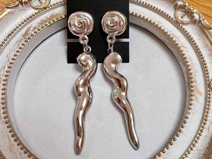 74%以上節約 ANNE KLEIN II ヴィンテージイヤリング tdh-latinoamerica.de