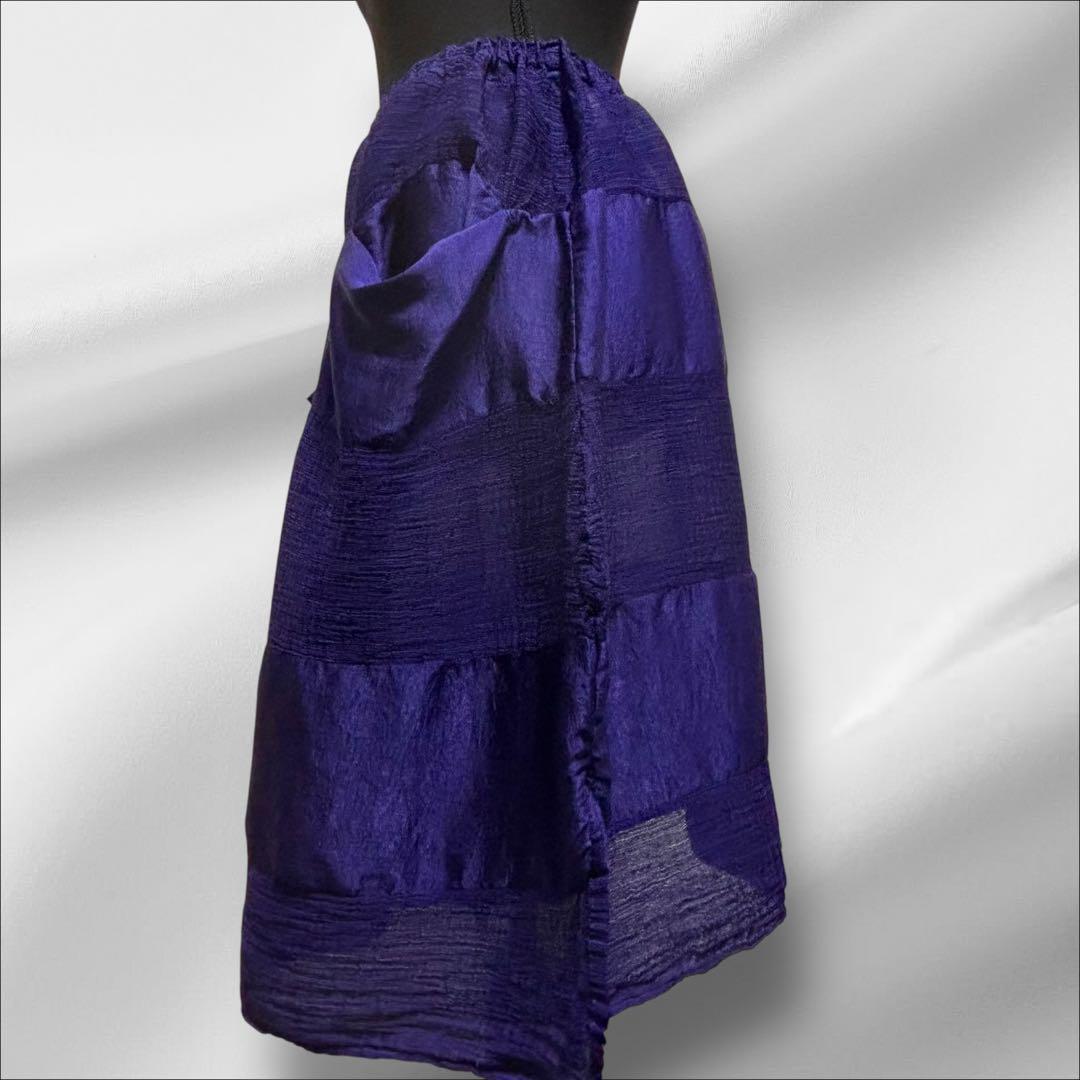 贅沢品 美品【ISSEY MIYAKE 】スカート❗️ カッコイイ イジー 綺麗 紫 スカート