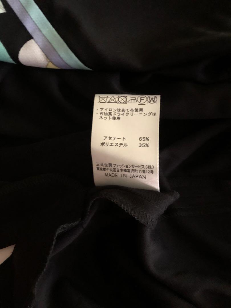 【新品タグ付】レオナール　チュニック　44サイズ　ハイネック