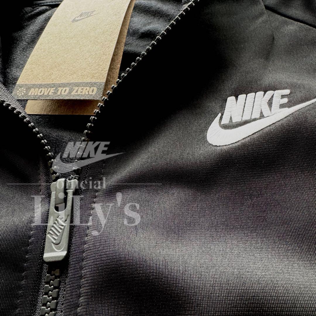 2新品　ナイキ上下セットアップ　黒　Ｍサイズ　ロゴ刺繍　スウォッシュ　NIKE
