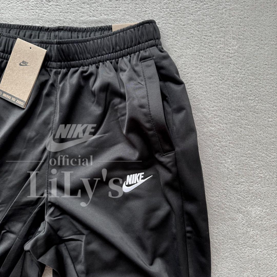 2新品　ナイキ上下セットアップ　黒　Ｍサイズ　ロゴ刺繍　スウォッシュ　NIKE