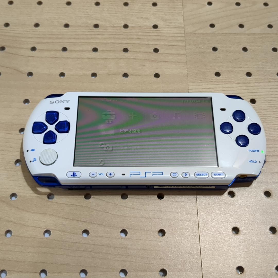 動作品 / 点検・整備済み psp3000 本体 ホワイト×ブルー（付属品あり）