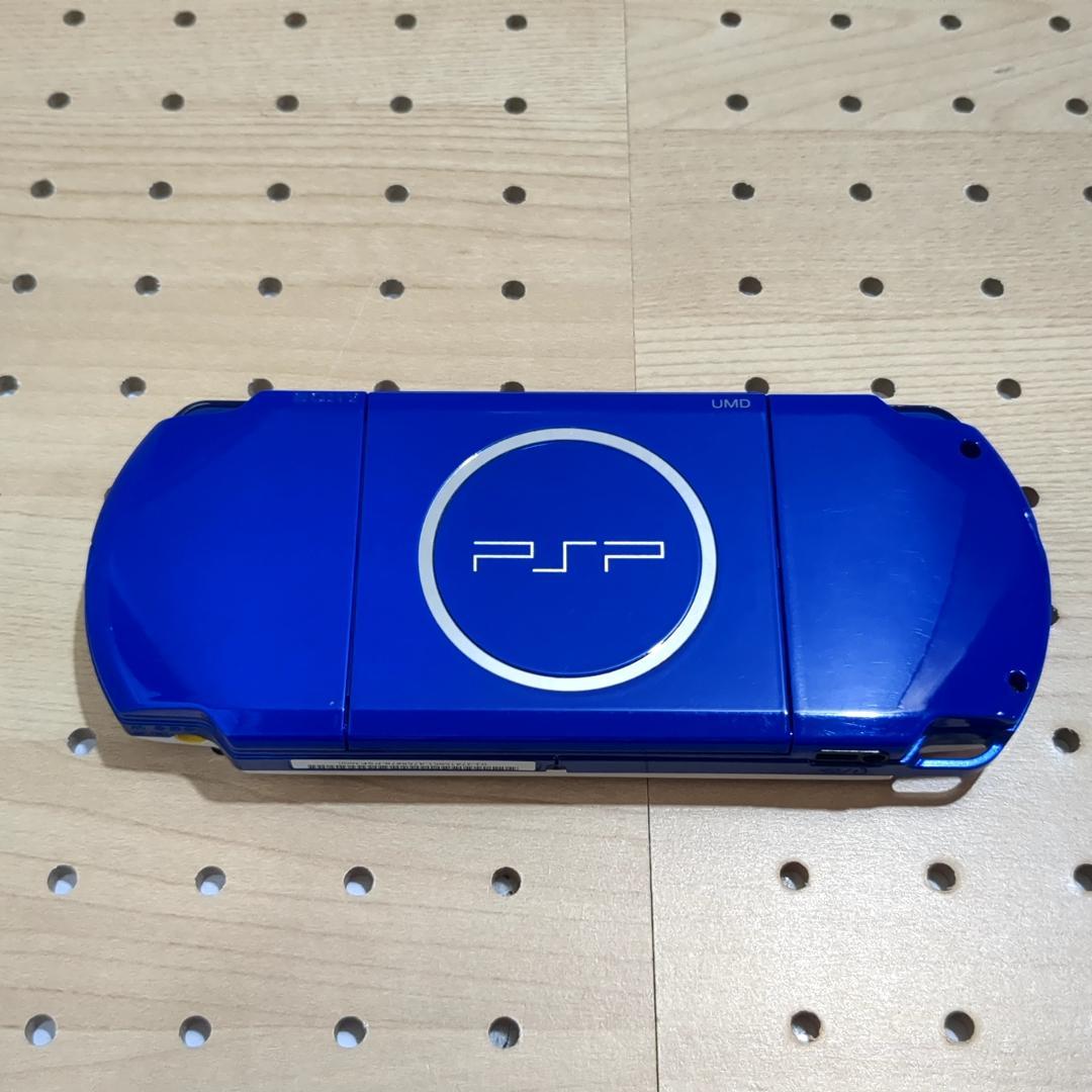 動作品 / 点検・整備済み psp3000 本体 ホワイト×ブルー（付属品あり）