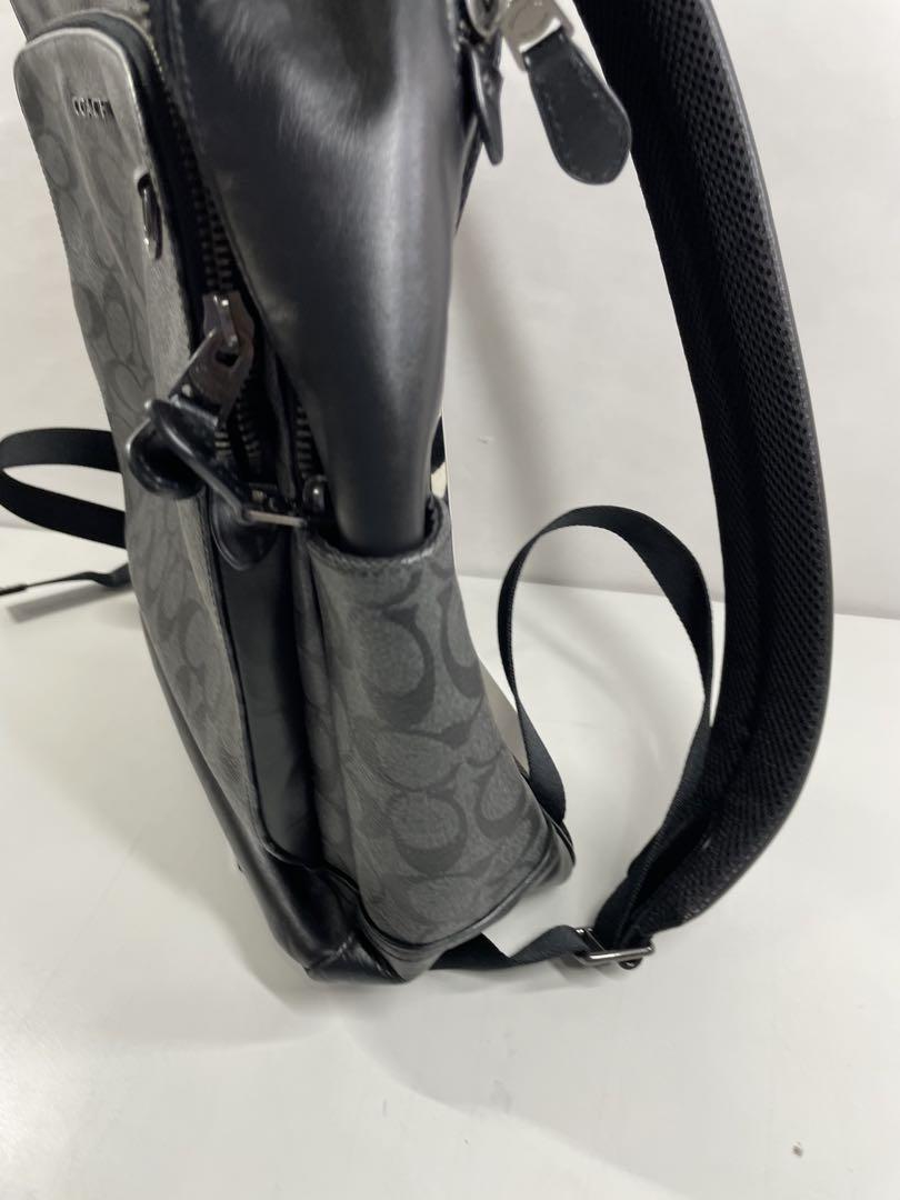 COACH グレー ロゴパターン リュック