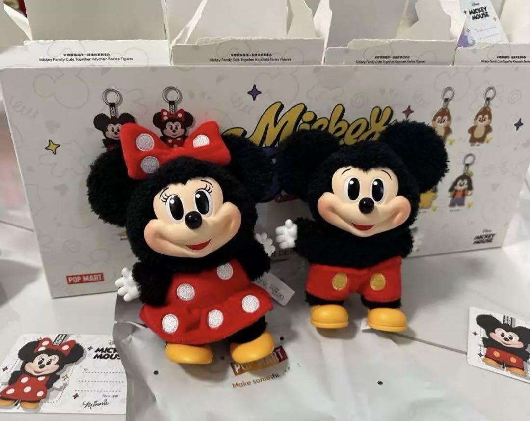 すぐ発送可能 POPMART ディズニーキーホルダーアソートミッキーとミニー POPMART DISNEYミッキーファミリーぬいぐるみキーチェーン