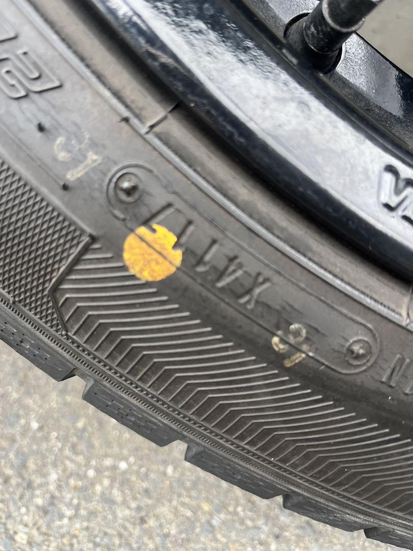 ハイエース200系　18インチ ホイールセット スタッドレス　グッドイヤー