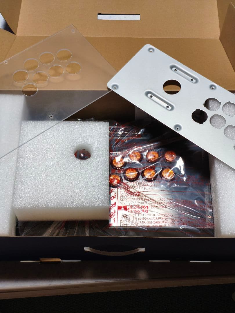 ボタン交換済みアーケードコントローラーやや傷や汚れあり