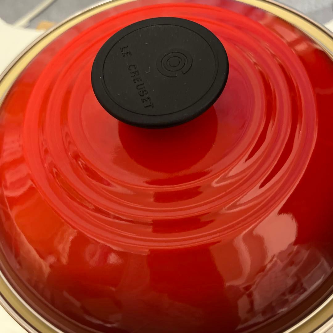 未使用 CHASSEUR シャスール ピンク オーバル 27cm 両手鍋