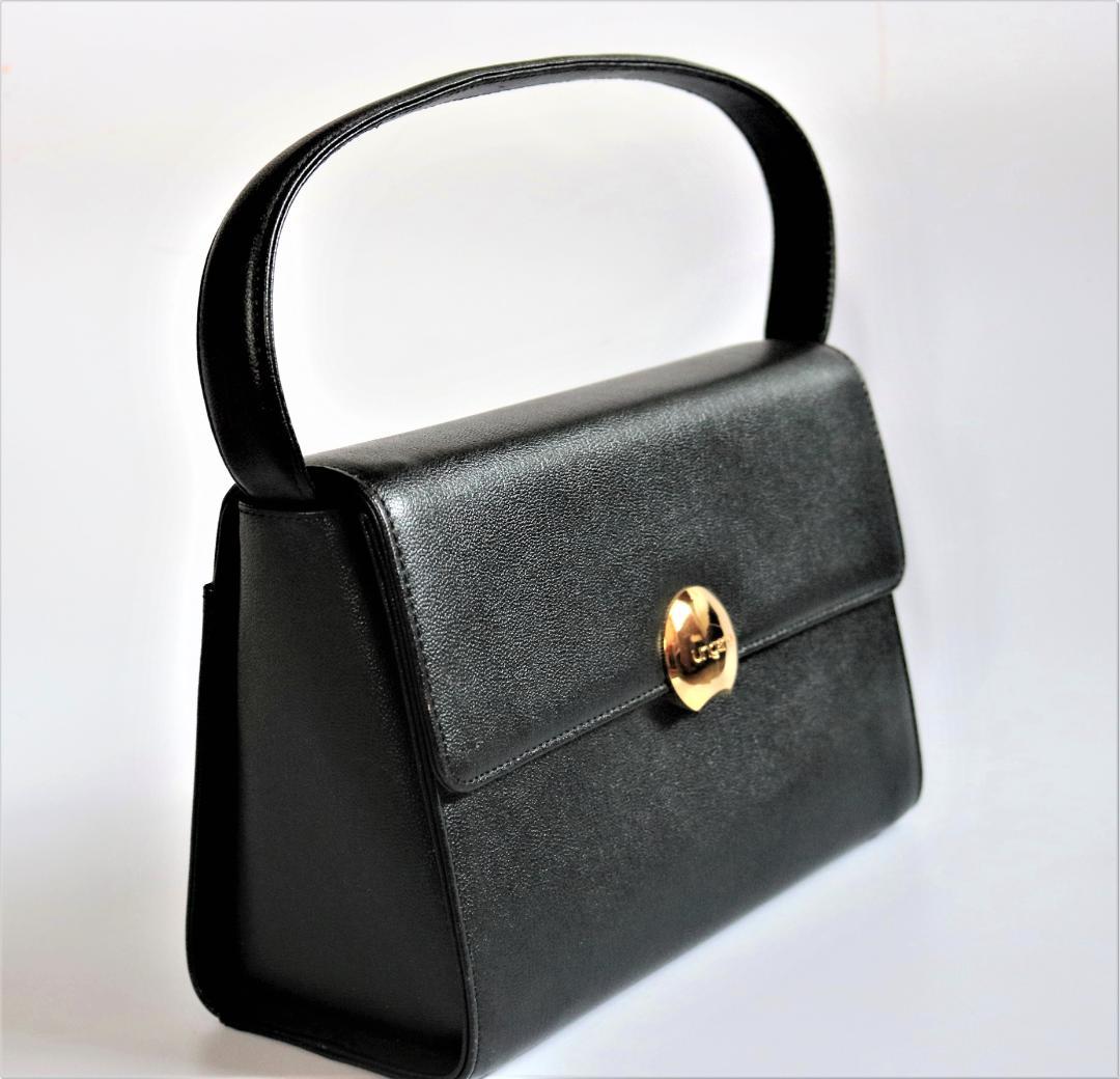 新品☆EMMANUEL UNGARO 2way クラシック 黒い革 バッグ♪♪♪ - メルカリ